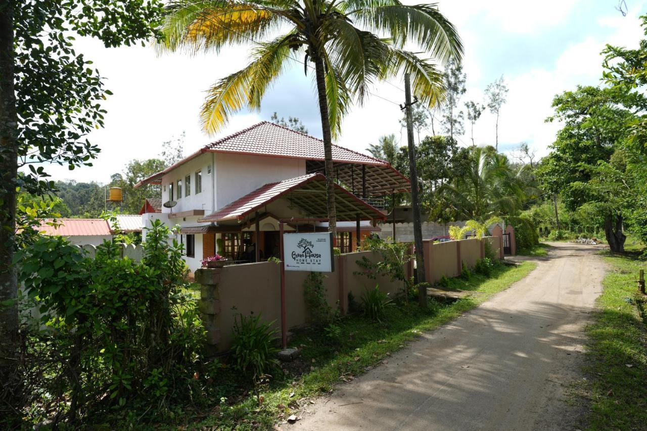 Greenhouse Homestay Siddapura  Exterior photo