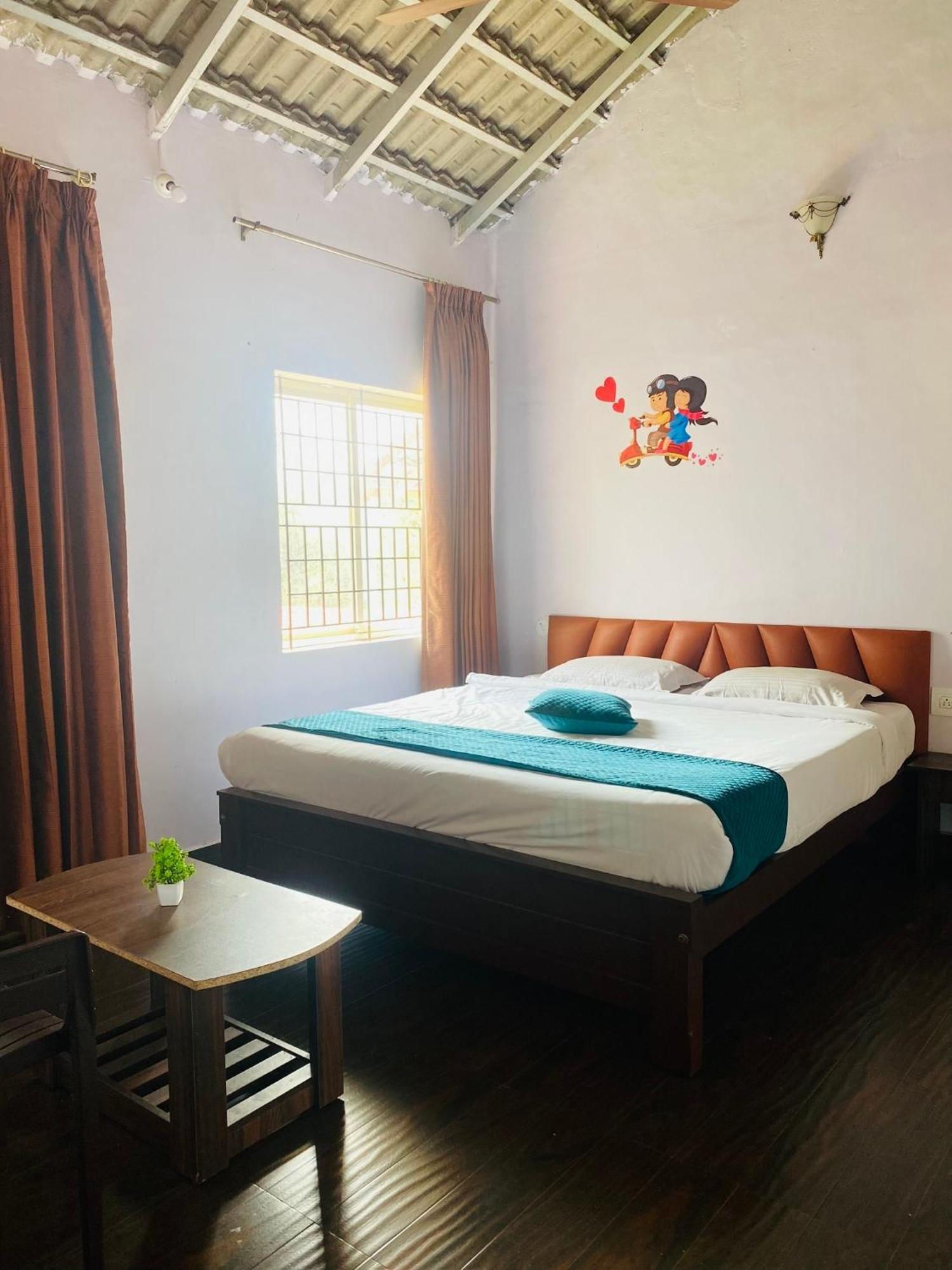 Greenhouse Homestay Siddapura  Exterior photo