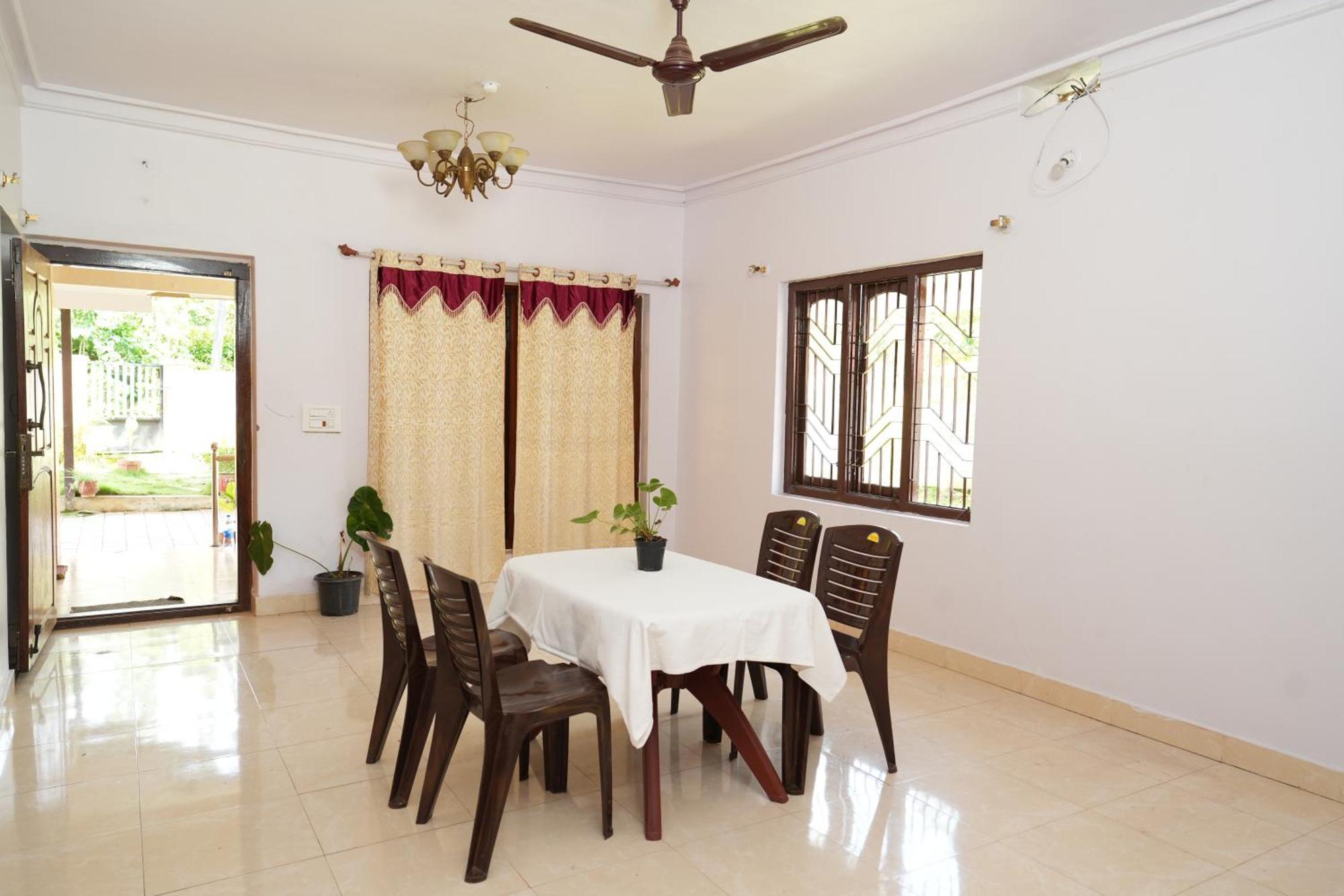 Greenhouse Homestay Siddapura  Exterior photo